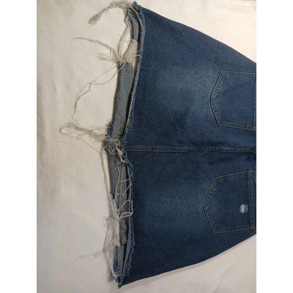Shein Distressed Denim Mini‎ Skirt 0XL (US 12) Raw Hem Y2K Indie Sleaze Casual